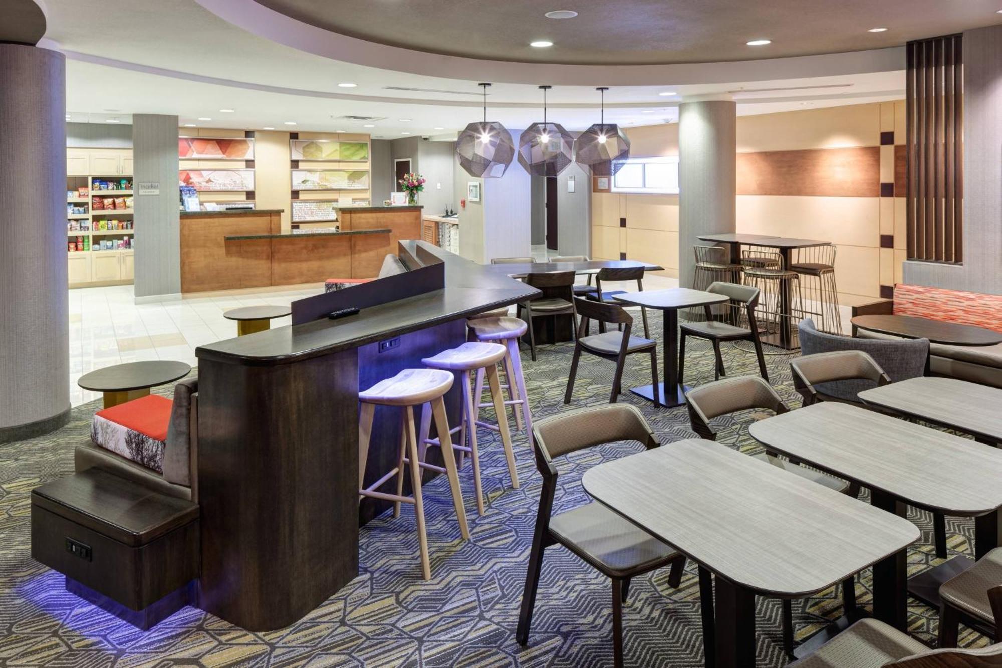 Springhill Suites By Marriott Portland Vancouver Exterior photo